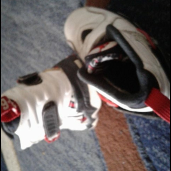 Jordan8 - Picture 5 of 6